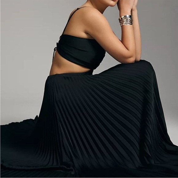 Delfi Collective Zulay dress similar Adele nicole - Picture 2 of 8